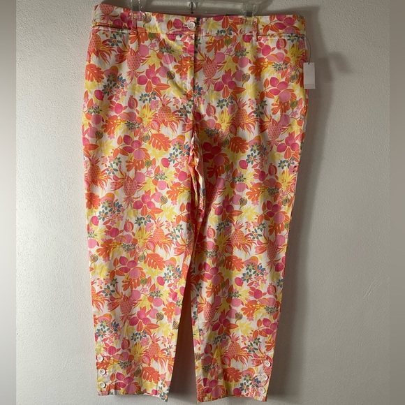 TALBOTS PERFECT CROP PANTS - CURVY FIT - FRUIT & FLOWERS SZ 16 - Picture 3 of 7